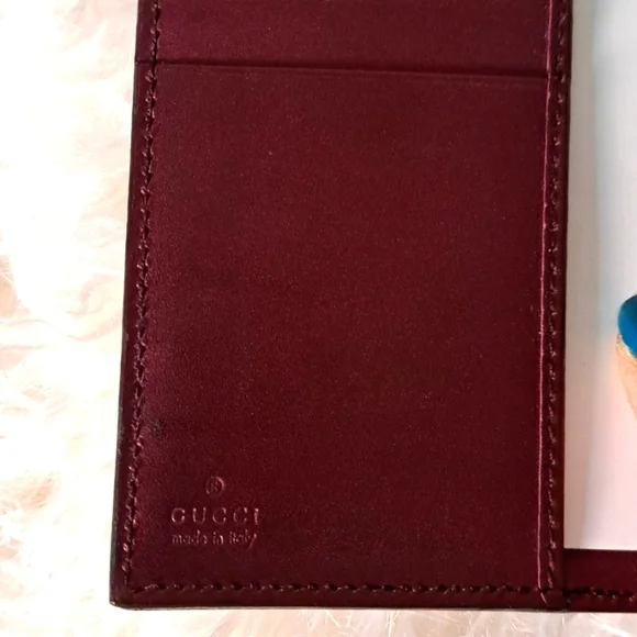 Gucci Guccissima Patent Leather Agenda Like New - Picture 7 of 13